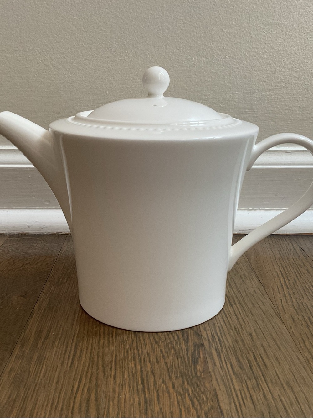 Crate&Barrel Nikko Fine Bone China White Teapot